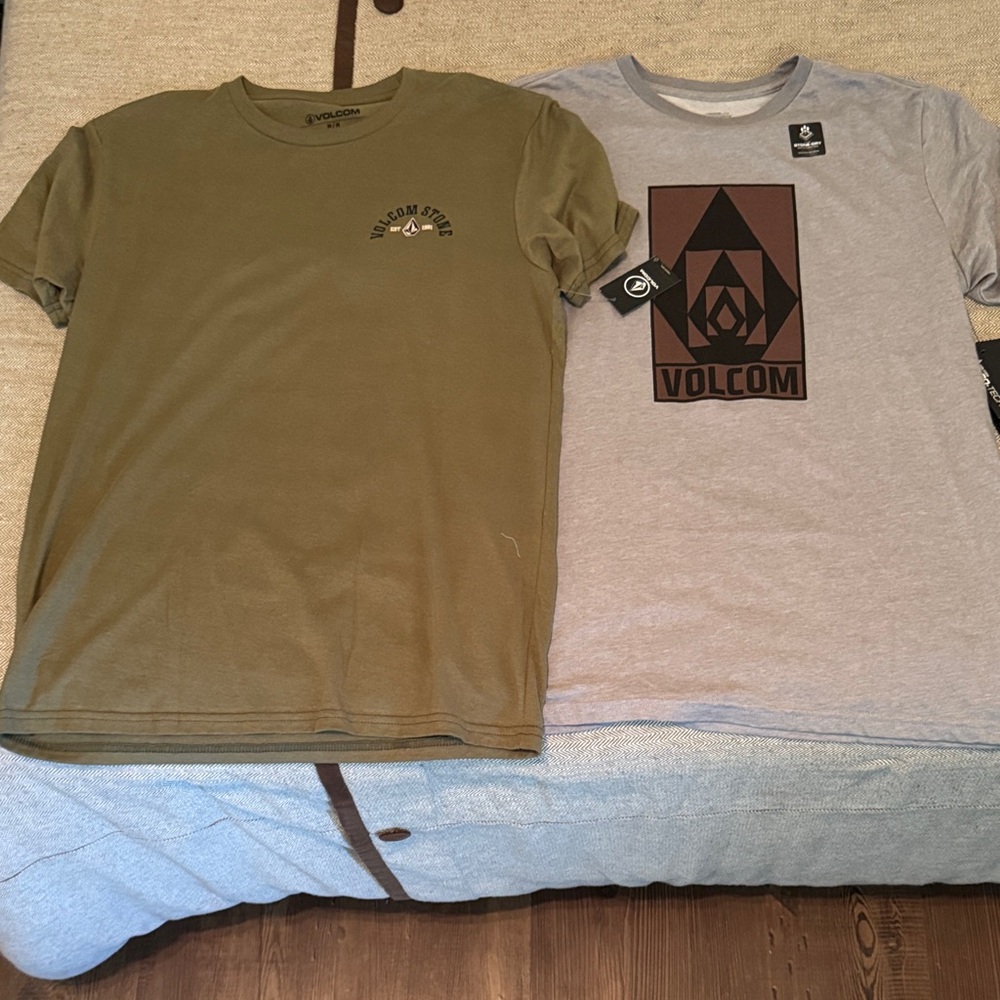 Volcom Short Sleeve Tees - Olive and Gray